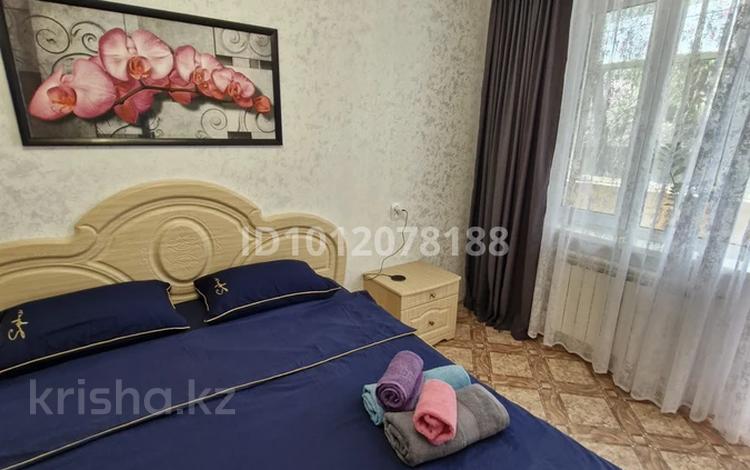 1-комнатная квартира · 33 м² · 3/5 этаж, Курмангазы — Ост Л.Толстого за 12 000 ₸ в Уральске, мкр Школьник — фото 2