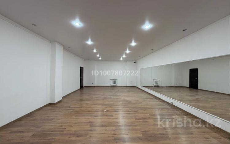 Свободное назначение · 110 м² за 700 000 ₸ в Астане, Сарыарка р-н — фото 2