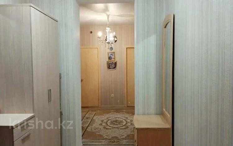 3-бөлмелі пәтер · 80.2 м² · 1 қабат, юбилейная 43, бағасы: 38 млн ₸ в Костанае — фото 2