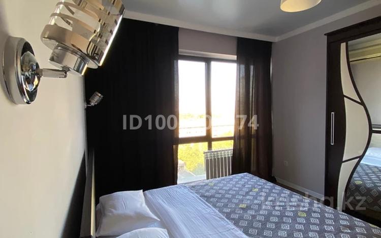 2-комнатная квартира · 43 м² · 13/16 этаж, мкр Коктем-3 24 за 25 000 〒 в Алматы, Бостандыкский р-н — фото 4