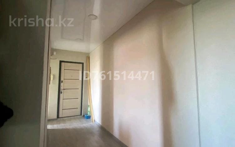 3-бөлмелі пәтер · 65 м² · 8/9 қабат, Майкудук, Майкудук, мкр Восток-3, бағасы: 21 млн ₸ в Караганде, Алихана Бокейханова р-н — фото 2