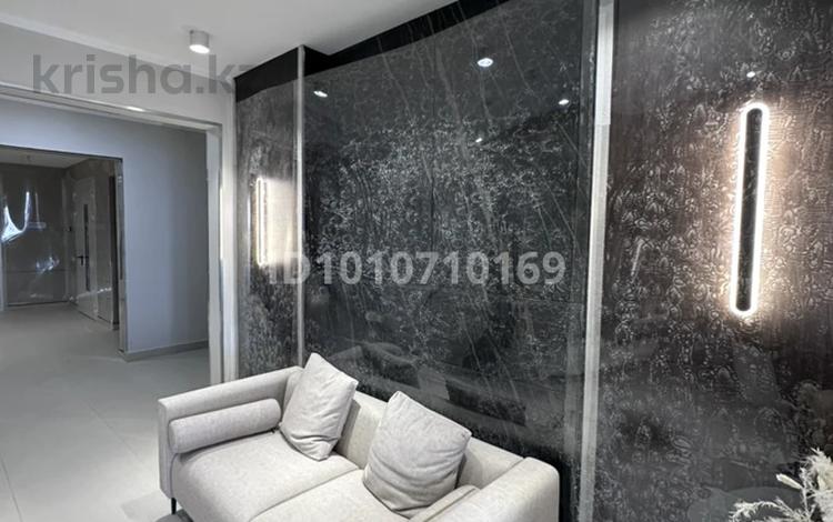 2-бөлмелі пәтер · 41 м² · 8/9 қабат, Аль-Фараби 46/21, бағасы: 22.5 млн ₸ в Астане, Есильский р-н — фото 2