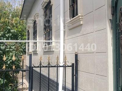 Отдельный дом · 6 комнат · 120 м² · 8 сот., мкр Самал-2 62 — Школа 87 ,,,136 за 100 млн ₸ в Шымкенте, Абайский р-н