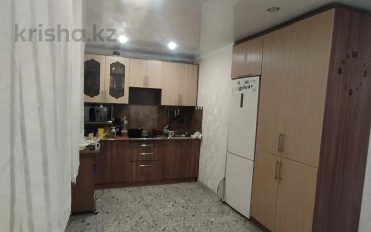 4-комнатная квартира · 100 м² · 4/5 этаж, Бауржан момышулы 42 — 10 школой за ~ 28.9 млн ₸ в Экибастузе — фото 4