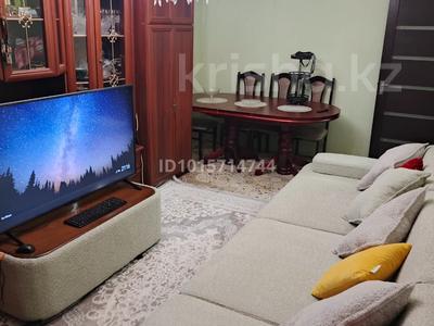 2-бөлмелі пәтер · 51 м² · 3 қабат, Ақсай-4 ш/а., мкр Аксай-4 Улугбека, бағасы: 33.5 млн ₸ в Алматы, Ауэзовский р-н