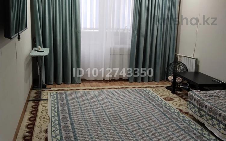1-комнатная квартира · 42 м² · 1/9 этаж, мкр. Алтын орда — Возле НИШ за 16.3 млн ₸ в Актобе — фото 2