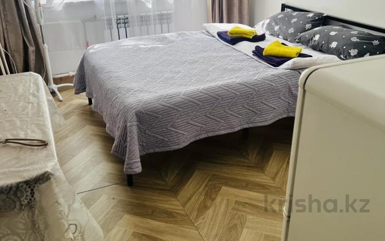 1-комнатная квартира · 20 м² · 1/4 этаж, мкр №5 21 — Рядом метро станция Москва, напротив ТРЦ Москва за 12 000 ₸ в Алматы, Ауэзовский р-н — фото 25