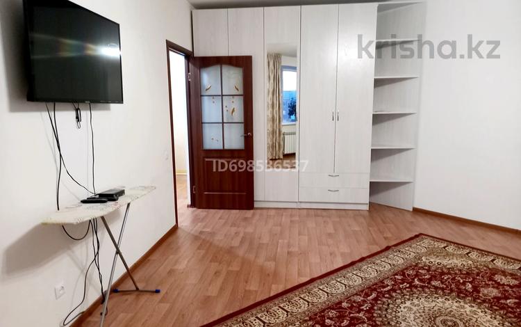 1-комнатная квартира · 44.5 м² · 5/5 этаж, Жангельдина 1/3 — Тд айгерим за 13 млн 〒 в Косшы — фото 2