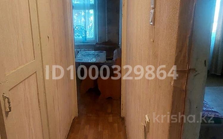 1-бөлмелі пәтер · 30.7 м² · 2/5 қабат, Ердена 153 — Школа 1, бағасы: 5 млн ₸ в Сатпаев — фото 3
