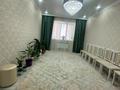 3-бөлмелі пәтер · 90.1 м² · 2/5 қабат, Алтын орда ш/а. 49д/1, бағасы: 38.7 млн ₸ в Актобе, мкр. Алтын орда — фото 3