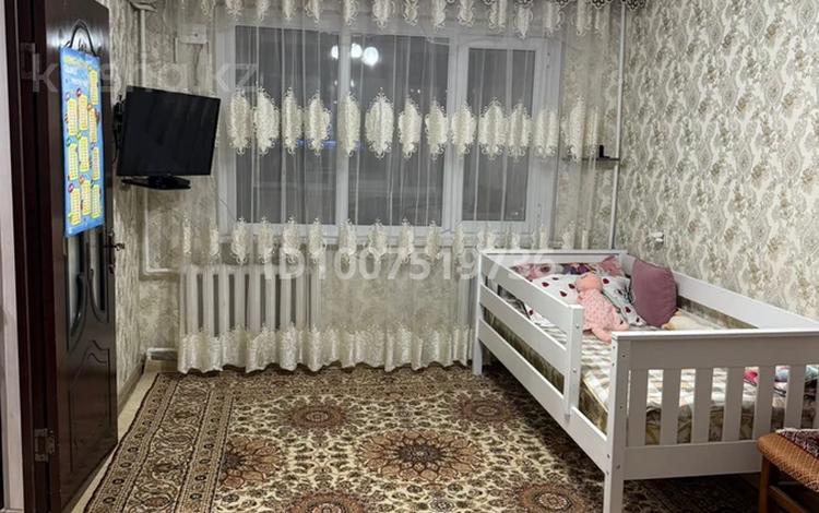 4-бөлмелі пәтер · 80 м² · 3/5 қабат, мкр Восток 17, бағасы: 35 млн ₸ в Шымкенте, Аль-Фарабийский р-н — фото 2