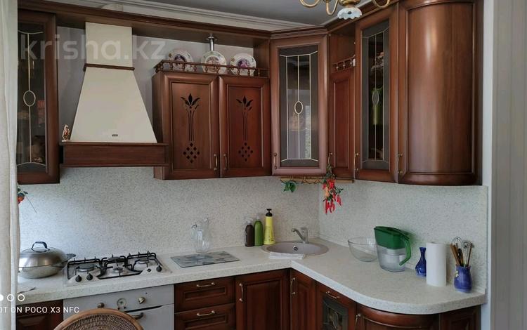 2-комнатная квартира · 62.3 м² · 4/5 этаж, Исаева 55 за 65 млн ₸ в Алматы, Алмалинский р-н — фото 2
