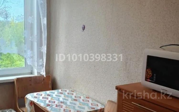 1 комната · 13 м², Бульвар Гагарина, 6/2 за 135 000 ₸ в Усть-Каменогорске — фото 2