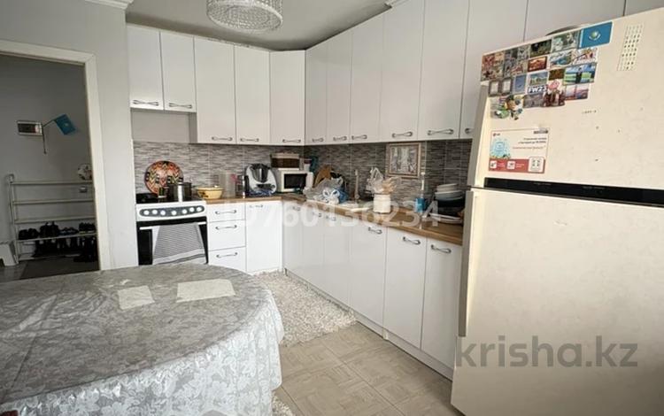3-бөлмелі пәтер · 80 м² · 3/6 қабат, Кенен Азербаева 6, бағасы: 40 млн ₸ в Астане, Алматы р-н — фото 68