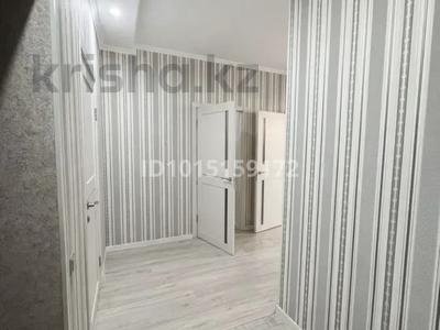 3-комнатная квартира · 65.6 м² · 10/12 этаж, мкр Аксай-1А 9 за 38.5 млн ₸ в Алматы, Ауэзовский р-н