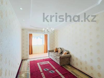 3-комнатная квартира, 70 м², 3/5 этаж, 15-й мкр 53 за 18.5 млн 〒 в Актау, 15-й мкр