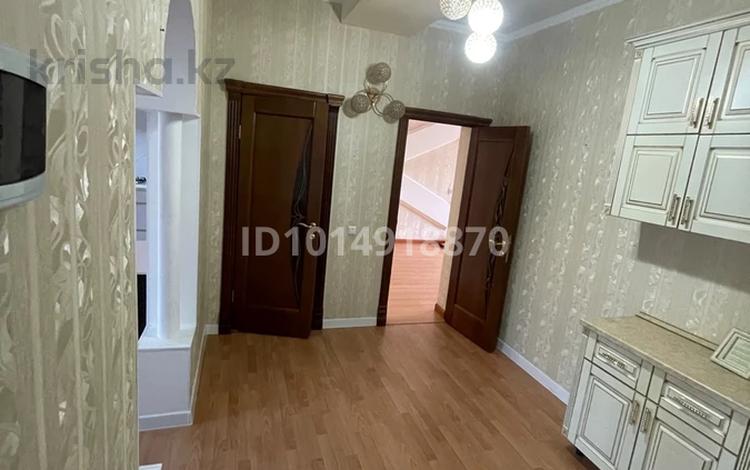 2-комнатная квартира · 70 м² · 2/4 этаж, Старый город, Кобландина 13 — Уалиханова за 180 000 ₸ в Актобе — фото 2