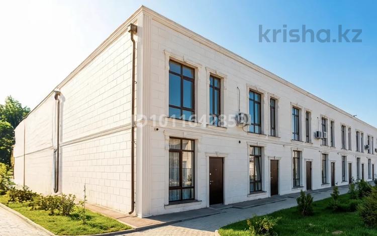 3-бөлмелі пәтер · 77 м², Отырар 10, бағасы: 35 млн ₸ в Туздыбастау (Калинино) — фото 3
