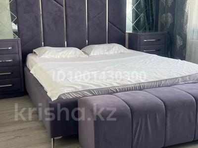 Аренда квартир посуточно в Алматы: 4-комнатная квартира · 125 м² · 21/21 этаж, Толе би 286/6 — Варламова за 45 000 〒 4-комнатная квартира · 125 м² · 21/21 этаж, Толе би 286/6 — Варламова за 45 000 〒 в Алматы, Алмалинский р-н