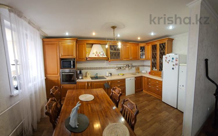 4-комнатная квартира · 110 м² · 5/5 этаж, проспект Сатпаева 29/1 — Байбатчина за 37.5 млн ₸ в Усть-Каменогорске — фото 26