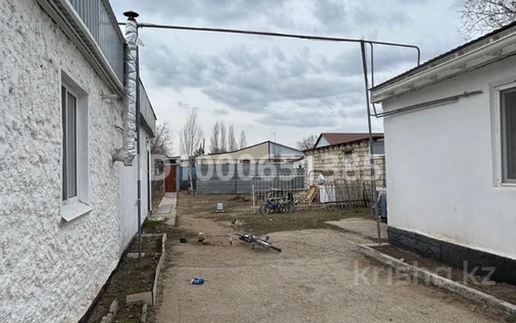 Часть дома · 4 комнаты · 96 м² · 10 сот., Сарыбатақұлы — Степная за 23 млн ₸ в Актобе, жилой массив Жилянка — фото 2