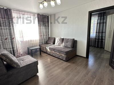 3-бөлмелі пәтер · 50 м² · 3/5 қабат, Абая 89, бағасы: 11 млн ₸ в Шахтинске