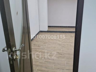 Свободное назначение, офисы, магазины и бутики, склады, салоны красоты, фитнес и спорт, медцентры и аптеки, образование, конференц-залы, кабинеты и рабочие места, студии · 10 м² за 60 000 ₸ в Шымкенте, Аль-Фарабийский р-н