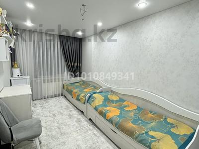 3-бөлмелі пәтер · 71.7 м² · 1/5 қабат, мкр 8, Братья Жубанова 285/1, бағасы: 33.5 млн ₸ в Актобе