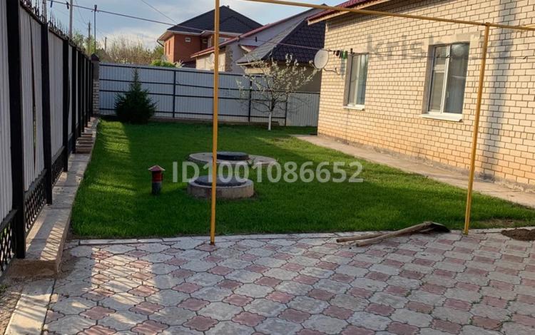 Жеке үй · 3 бөлме · 110 м² · 8 жүзд., Байтерек 4, бағасы: 37 млн ₸ в Мичуринское — фото 2