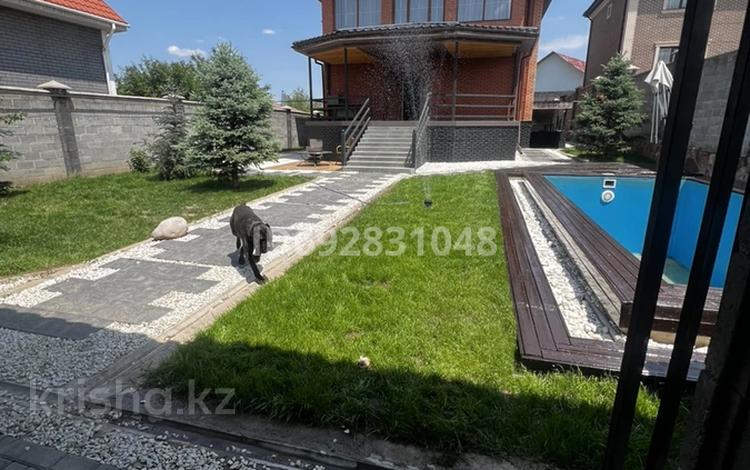 Отдельный дом · 4 комнаты · 450 м² · 8 сот., Абдирова за 180 млн 〒 в Туздыбастау (Калинино) — фото 11