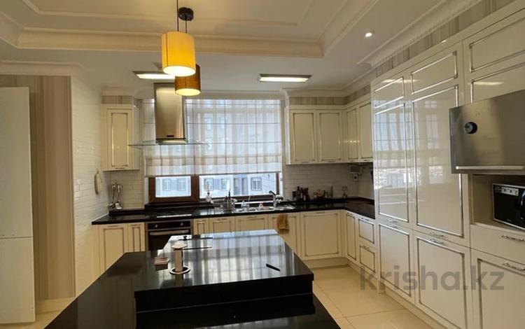 4-комнатная квартира · 180 м² · 10/25 этаж, проспект Кошкарбаева 8 — Блок-Е за 550 000 ₸ в Астане, Сарайшык р-н — фото 4