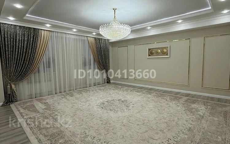 4-комнатная квартира · 153 м² · 5/10 этаж, 18А мкр 7 за 78 млн ₸ в Актау — фото 16