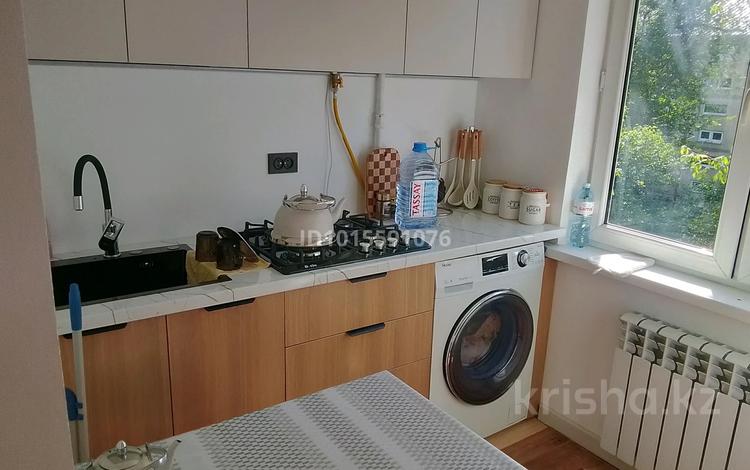 2-бөлмелі пәтер · 44 м² · 4/4 қабат, №2 ш/а. 27 — Улукбека-Куанышбаева, бағасы: 35 млн ₸ в Алматы, Ауэзовский р-н — фото 2