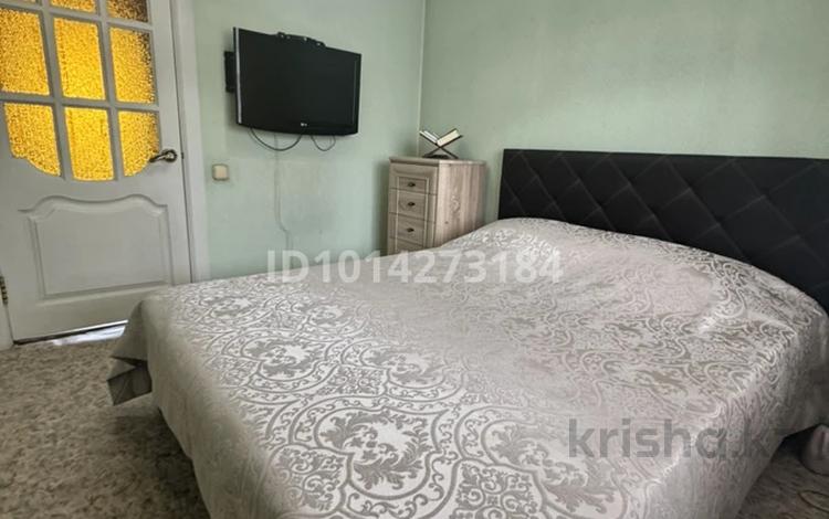 4-комнатная квартира · 79 м² · 3/9 этаж, Шакарима 54 за 38 млн ₸ в Семее — фото 2