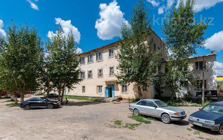 Свободное назначение, офисы, магазины и бутики, склады, общепит, салоны красоты, бани, гостиницы и зоны отдыха, медцентры и аптеки, образование, развлечения · 1800 м² за 252 млн ₸ в Астане, Сарыарка р-н — фото 25