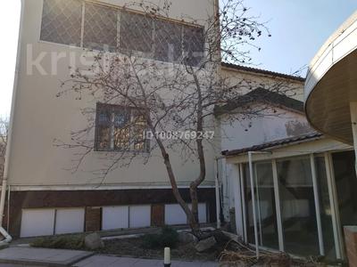 Жеке үй · 4 бөлме · 275.9 м² · 9.52 сот., мкр Шубар, Мкр Шубар, ул Кулынды 14, бағасы: 185 млн 〒 в Астане, Есильский р-н