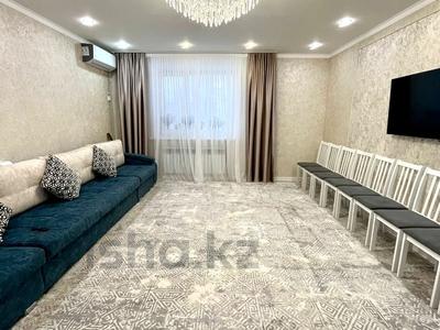 3-бөлмелі пәтер · 99.9 м² · 3/9 қабат, мкр Кунаева, бағасы: 39 млн ₸ в Уральске