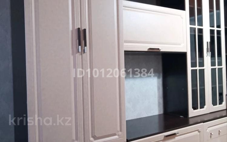 3-бөлмелі пәтер · 58 м² · 2/5 қабат, Просп. Нурсултана Назарбаева 34 — Находится в районе 45 аптеки, бағасы: 22.5 млн ₸ в Усть-Каменогорске, Ульбинский — фото 2