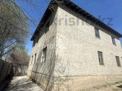 Отдельный дом · 14 комнат · 280 м² · 6 сот., Ст Арай Абая 49 — Дача Арай ул Абая 49 за 30 млн 〒 в Уштереке