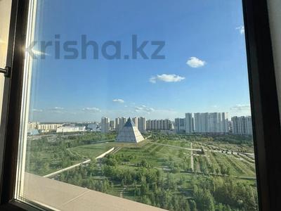 3-комнатная квартира · 97 м² · 17/18 этаж, Байтурсынова 5 за 700 000 ₸ в Астане, Сарайшык р-н