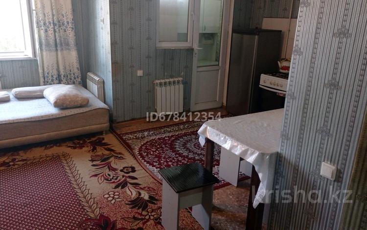 1-бөлмелі пәтер · 30 м² · 1/9 қабат, мкр Нурсат 2, Арбат 2 — Арбат, бағасы: 12 000 ₸ в Шымкенте, Каратауский р-н — фото 3