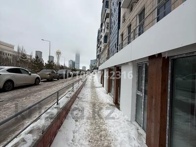 Свободное назначение, офисы, магазины и бутики, салоны красоты, медцентры и аптеки, образование, кабинеты и рабочие места, студии · 50 м² за 700 000 ₸ в Астане, Есильский р-н