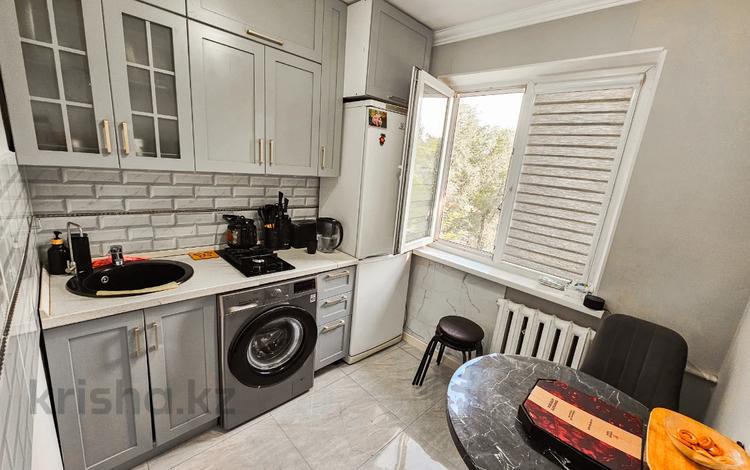 3-комнатная квартира · 60 м² · 4/4 этаж, мкр Сайран за 34.5 млн ₸ в Алматы, Ауэзовский р-н — фото 2