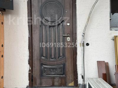 2-комнатная квартира · 42 м² · 1/1 этаж, Кенесары хан за 120 000 〒 в 