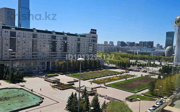 4-комнатная квартира · 150 м² · 6/12 этаж, Достык 14 за 750 000 ₸ в Астане, Есильский р-н — фото 2