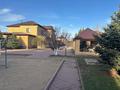 Жеке үй · 6 бөлме · 330 м² · 35 жүзд., Алмат-Самырат, бағасы: 130 млн ₸ в Актобе, жилой массив Заречный-2 — фото 13