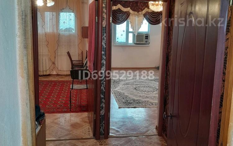 2-комнатная квартира · 46.9 м² · 2/3 этаж, 3-й мкр 155 — Возле зелёный гостиницы за 100 000 ₸ в Актау — фото 2