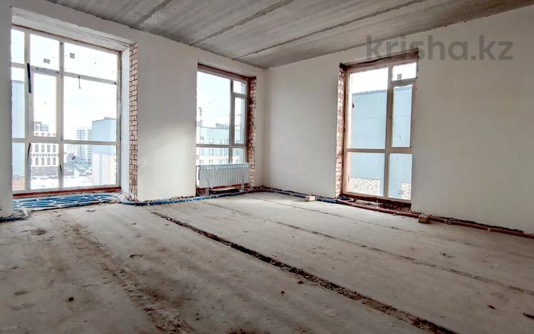 3-комнатная квартира · 202 м² · 9/9 этаж, Аскар Токпанов 22 за 130 млн ₸ в Астане, Алматы р-н — фото 7