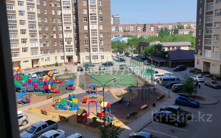 2-бөлмелі пәтер · 60 м² · 4/10 қабат, мкр Юго-Восток, Мкр Юго-Восток, мкр Степной 3 1/4 — Семье, бағасы: 230 000 ₸ в Караганде, Казыбек би р-н — фото 2