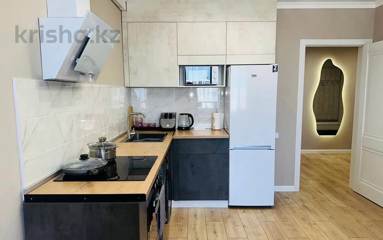 2-бөлмелі пәтер · 50 м² · 16/17 қабат, Хусейн бен Талал 39, бағасы: 350 000 ₸ в Астане, Есильский р-н — фото 18